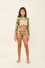 Charger l'image dans la galerie, Model Front: Uv Line Une Pièce Fille Girl Bikini Hot Pant Jaguar Upf50+