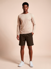 Charger l'image dans la galerie, Model Front: Uv Line T-Shirt Pour Homme T-Shirt New Fit Masc Sand Upf50+
