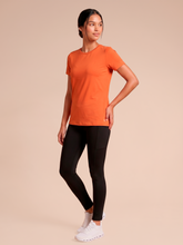 Charger l'image dans la galerie, Image 03: Uv Line Haut De Plage T-Shirt Uvpro Fem Pitanga Upf50+
