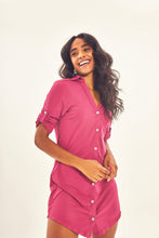 Charger l'image dans la galerie, Image 04: Uv Line Chemise Shirtdress Copenhagen Fem Fucsia Upf50+
