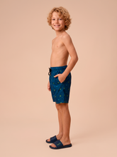 Charger l'image dans la galerie, Image 03: Uv Line Maillot De Bain Garçon Shorts Acqua Kids Pirates Fun Upf50+
