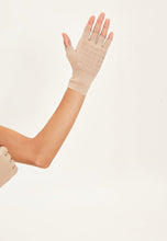 Charger l'image dans la galerie, Image 02: Uv Line Gants Short Gloves Anti-Aging Uni Chocolate Upf50+
