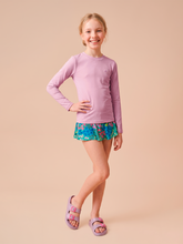 Charger l'image dans la galerie, Model Front: Uv Line T-Shirt Longsleeve Uvpro Kids Rose Upf50+
