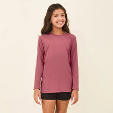Charger l'image dans la galerie, Model Front: Uv Line T-Shirt Longsleeve Uvpro Kids Malva Upf50+
