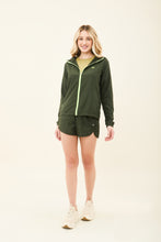 Charger l&#39;image dans la galerie, Bag-Foldable Windbreaker Jacket Verde Militar
