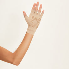 Charger l&#39;image dans la galerie, Medium Glove Beige UPF50+
