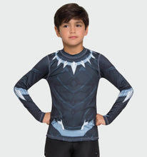 Charger l&#39;image dans la galerie, Model Front: Uv Line T-Shirt Acqua Pantera Negra V20 Ml Inf Estampa
