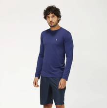 Charger l&#39;image dans la galerie, Model Front: Uv Line T-Shirt Uvpro Br Ml Marinho Msc
